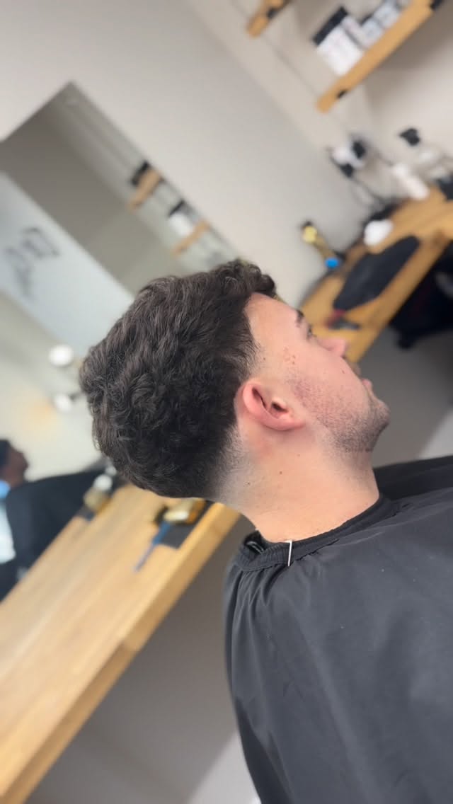 Fade with textured top